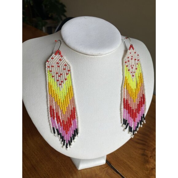 Modern Powwow Native American Style Boho Seed Bead Earrings Handmade - Picture 1 of 5